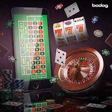 LuxeBet အွန်လိုင်း ကတ်ဂိမ်း Baccarat Live Table မြန်မာ ကစားသမား ကစားနေသော မြင်ကွင်း